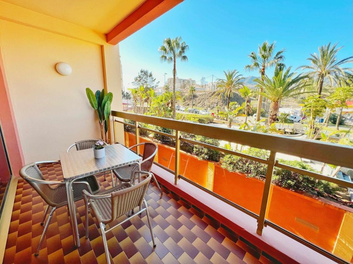 797 Holiday Rentals- Apartamento En Hotel Sunset Frente Al Mar Benalmadena Bagian luar foto