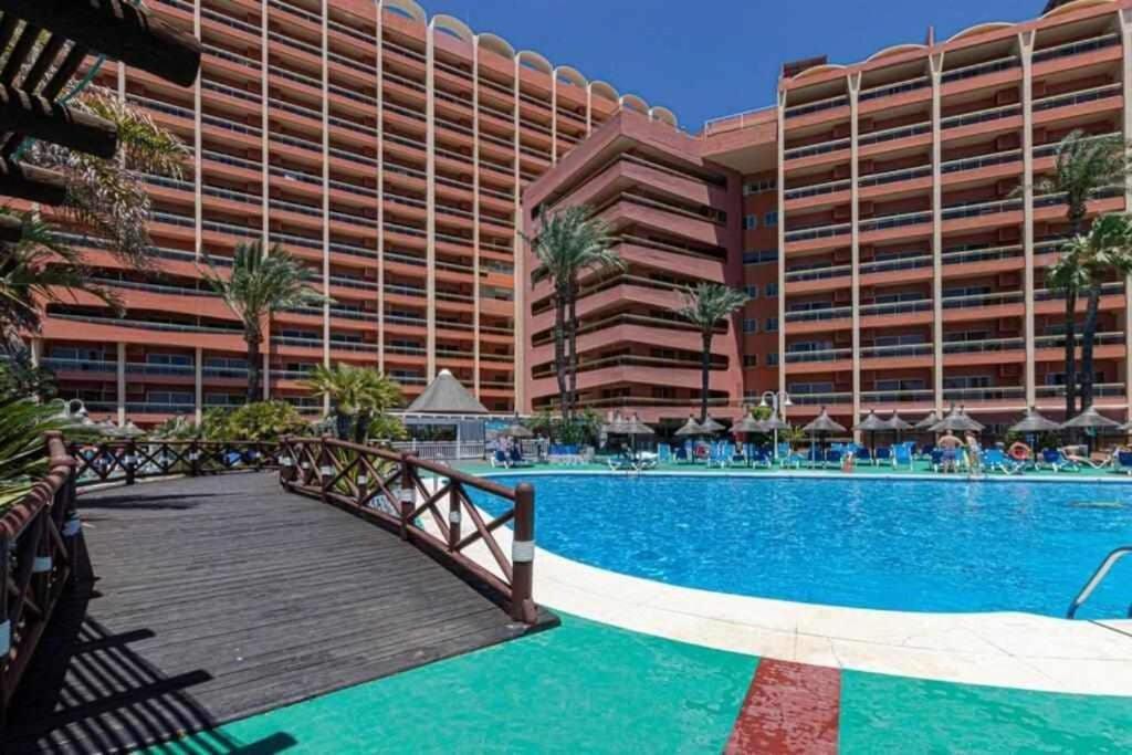 797 Holiday Rentals- Apartamento En Hotel Sunset Frente Al Mar Benalmadena Bagian luar foto