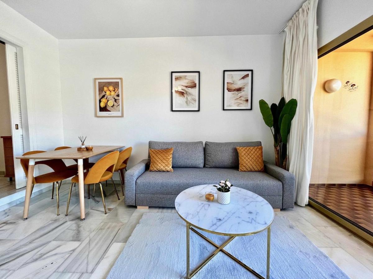 797 Holiday Rentals- Apartamento En Hotel Sunset Frente Al Mar Benalmadena Bagian luar foto