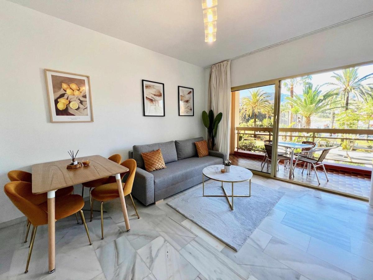 797 Holiday Rentals- Apartamento En Hotel Sunset Frente Al Mar Benalmadena Bagian luar foto
